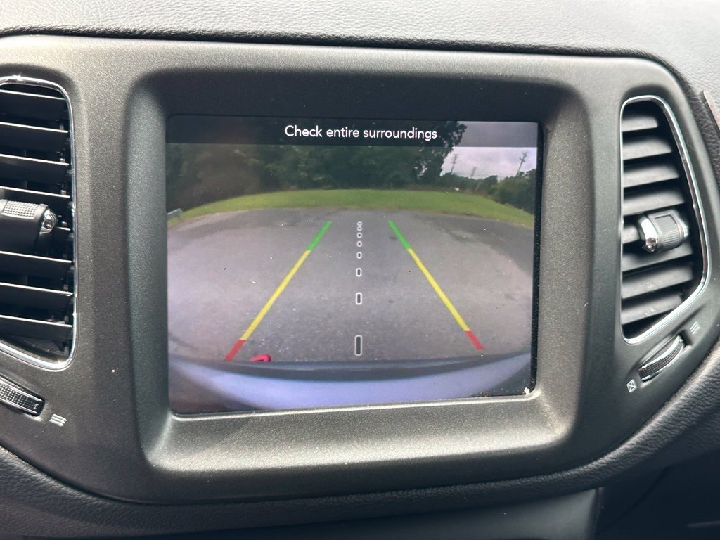 Used 2019 Jeep Compass Trailhawk AWD/4WD image 6