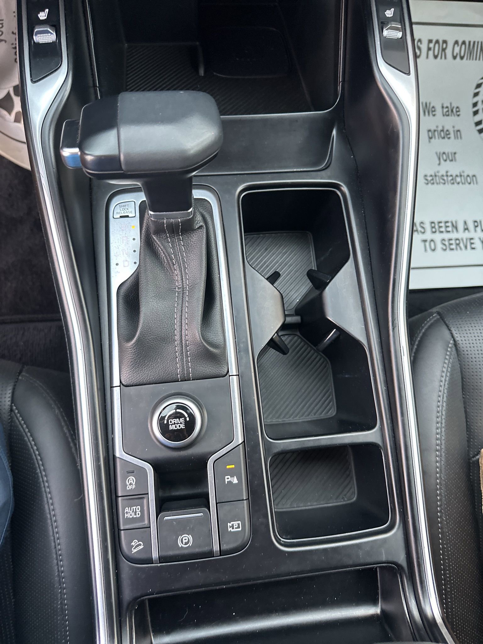 Used 2024 Kia Sorento S image 42