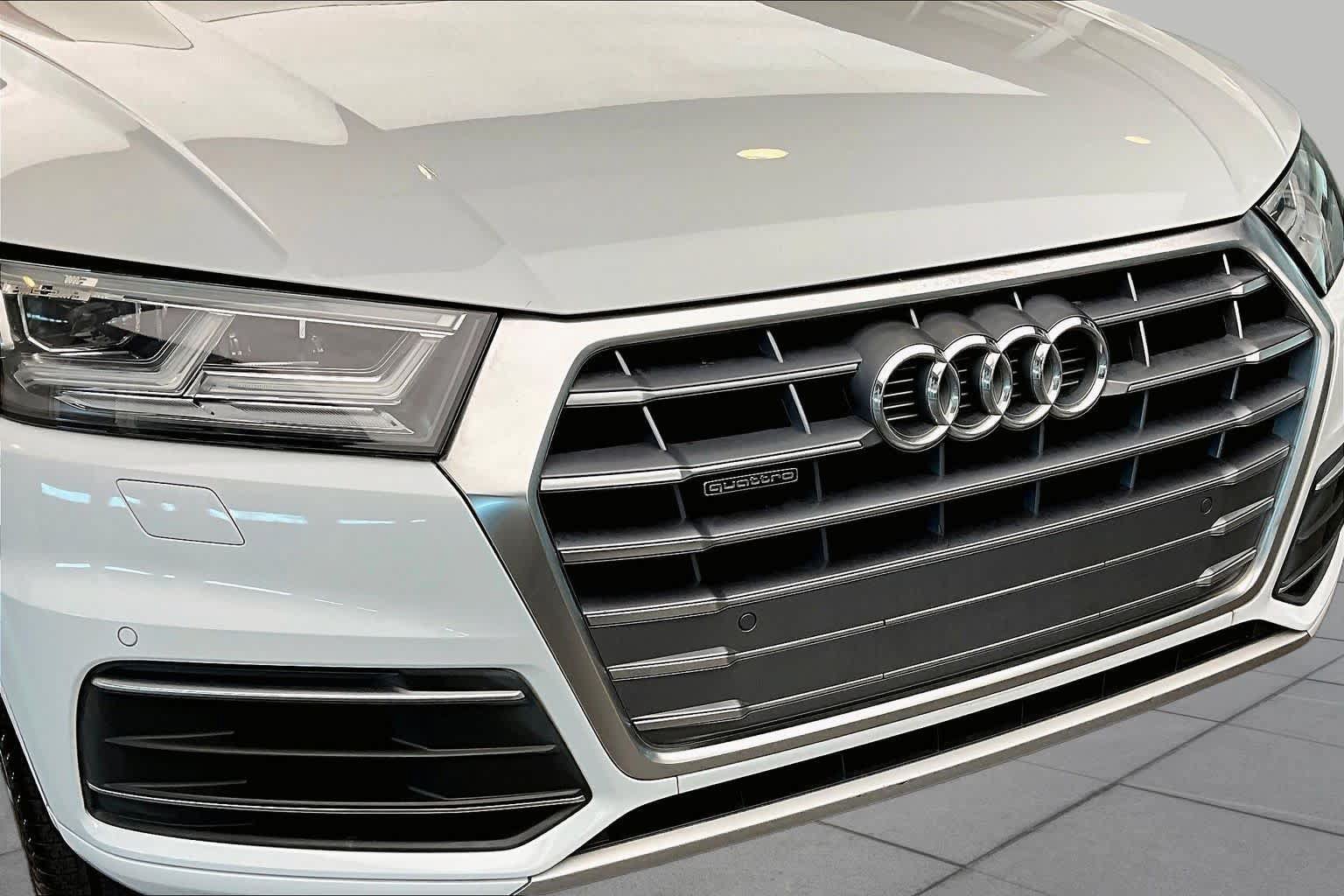 Used 2020 Audi Q5 2.0T Premium Plus AWD/4WD image 32