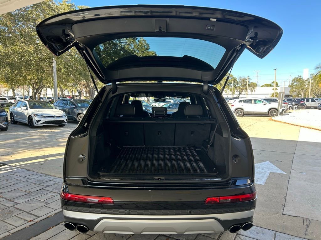 Used 2023 Audi SQ7 Premium Plus image 52