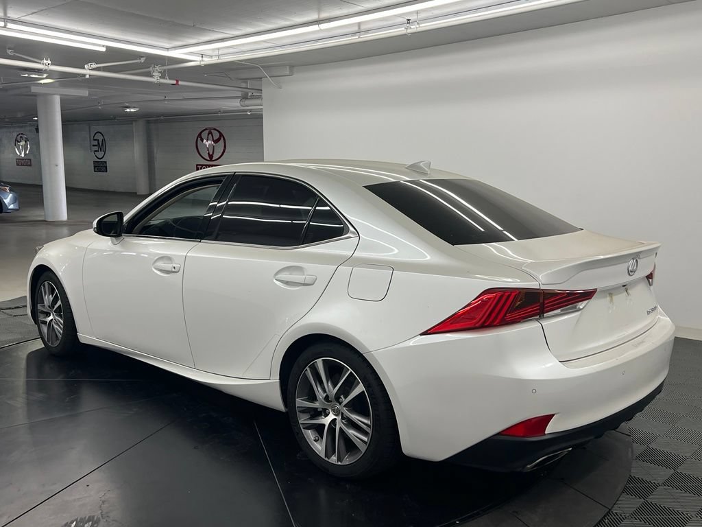 Used 2020 Lexus IS 300 w/ Navigation Package RWD image 4