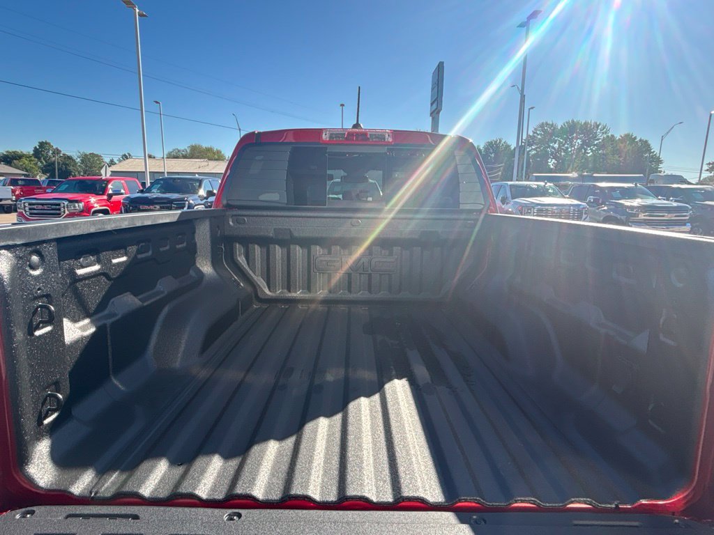 New 2026 GMC Canyon Denali AWD/4WD image 7