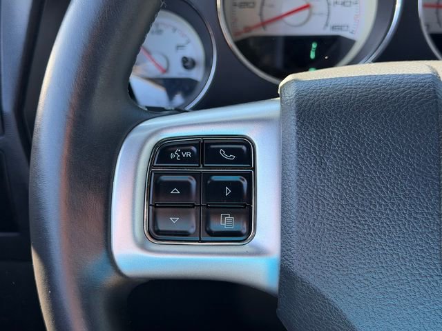 Used 2014 Dodge Challenger R/T RWD image 12