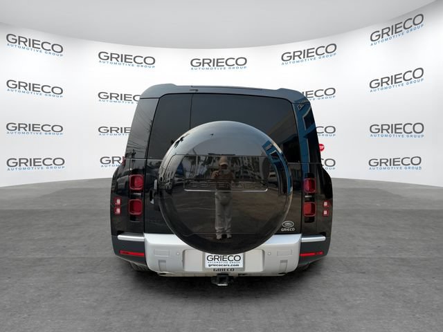 Used 2023 Land Rover Defender 130 SE AWD/4WD image 6
