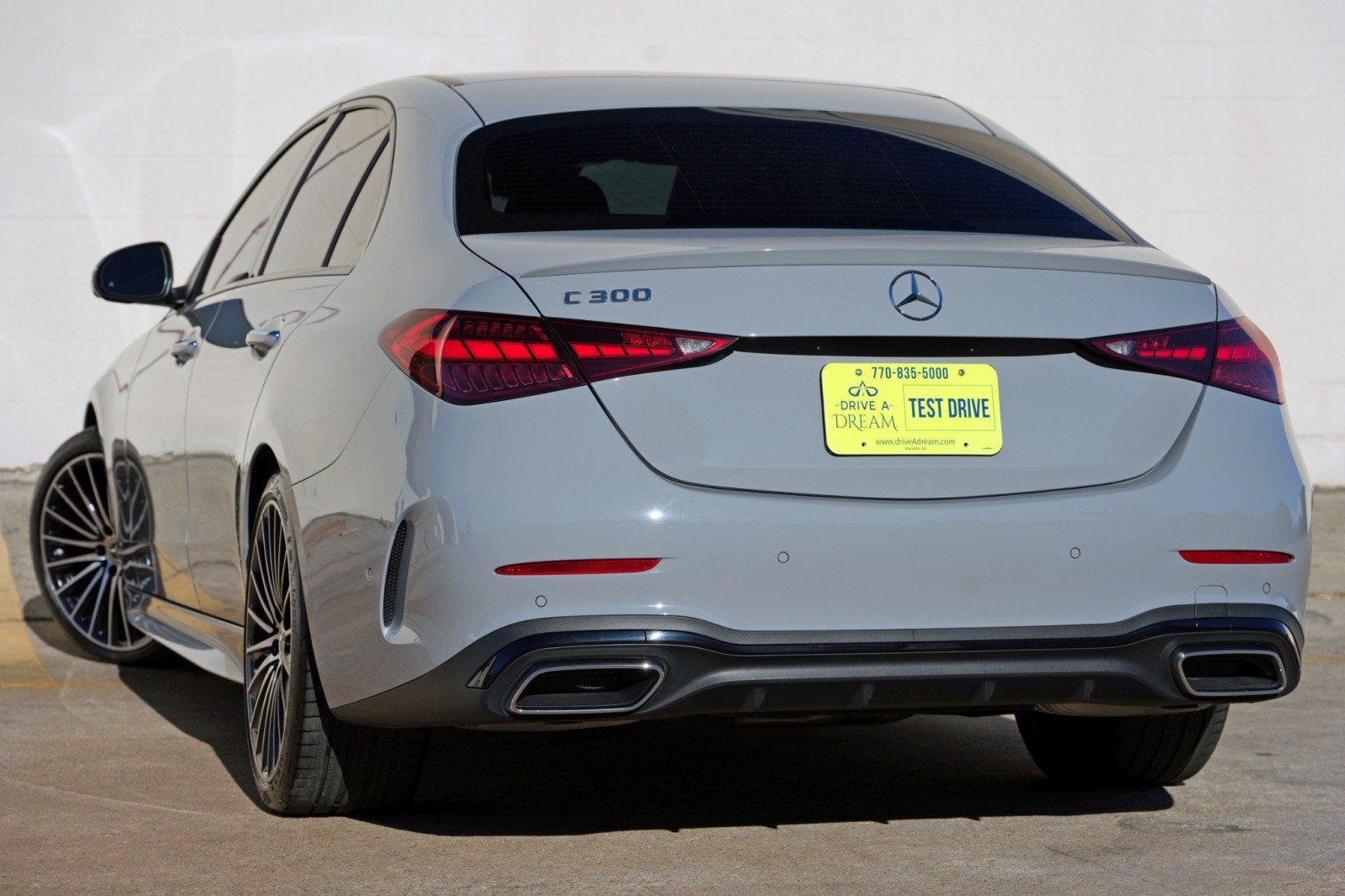 Used 2025 Mercedes-Benz C 300 Sedan w/ AMG Line w/ Night Package image 6