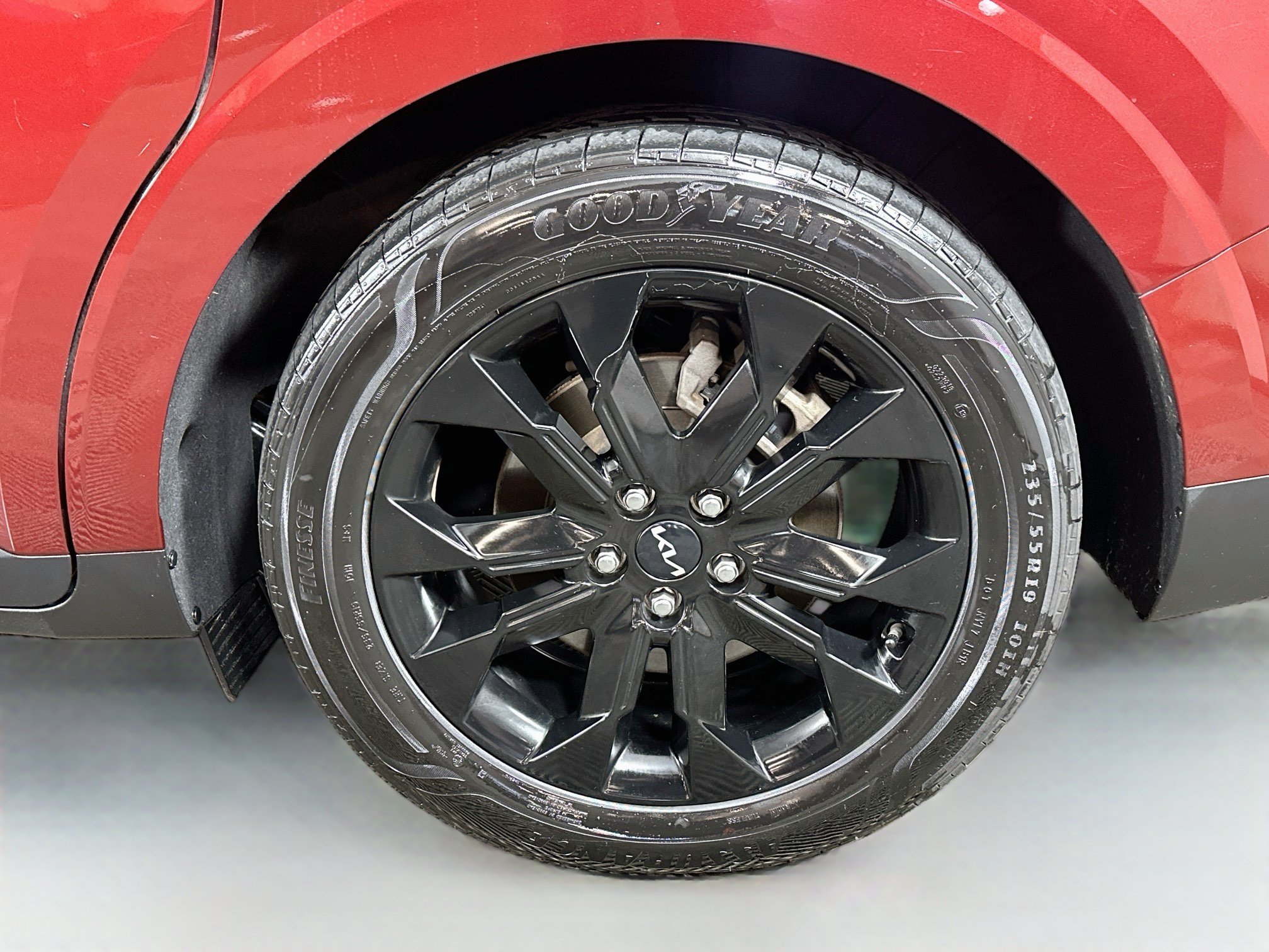 Used 2022 Kia Carnival SX FWD image 33