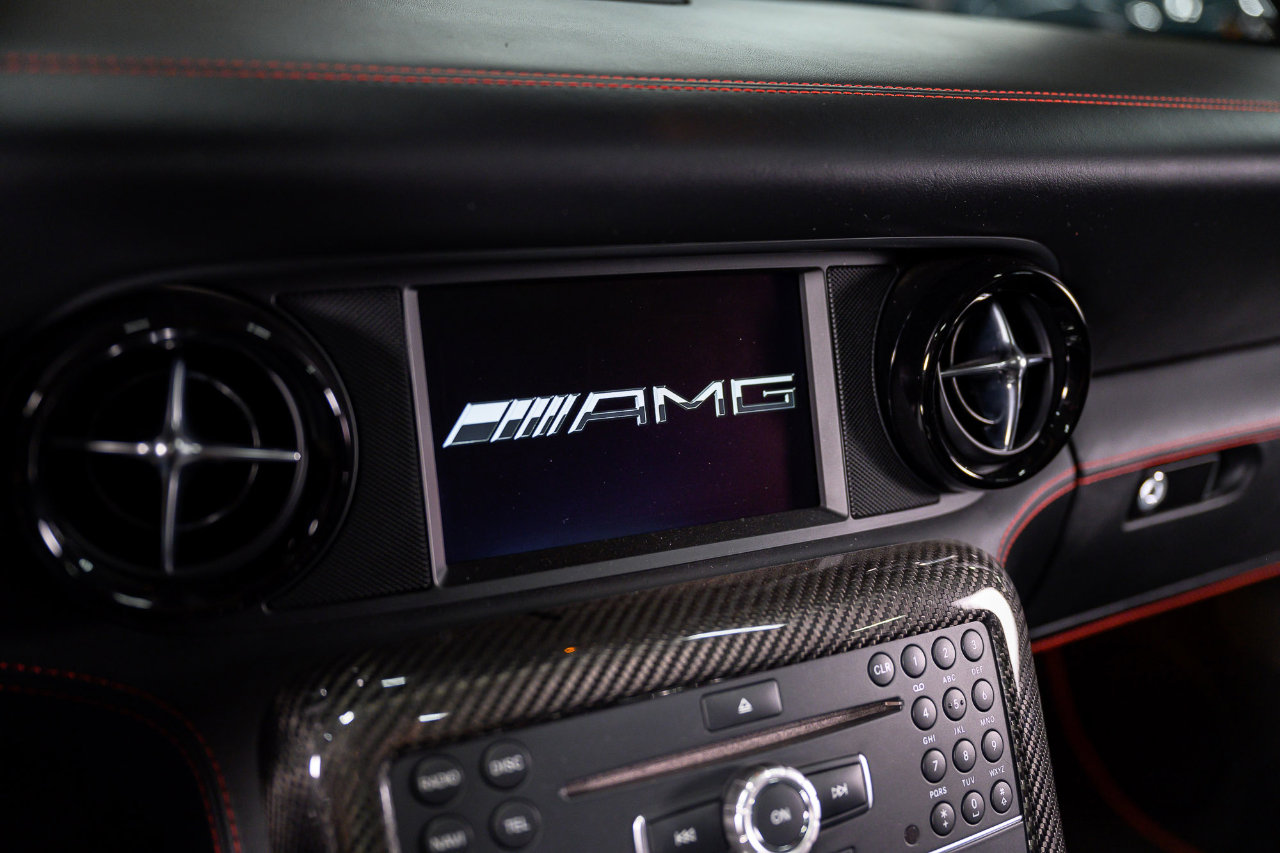 Used 2013 Mercedes-Benz SLS AMG GT Roadster image 48