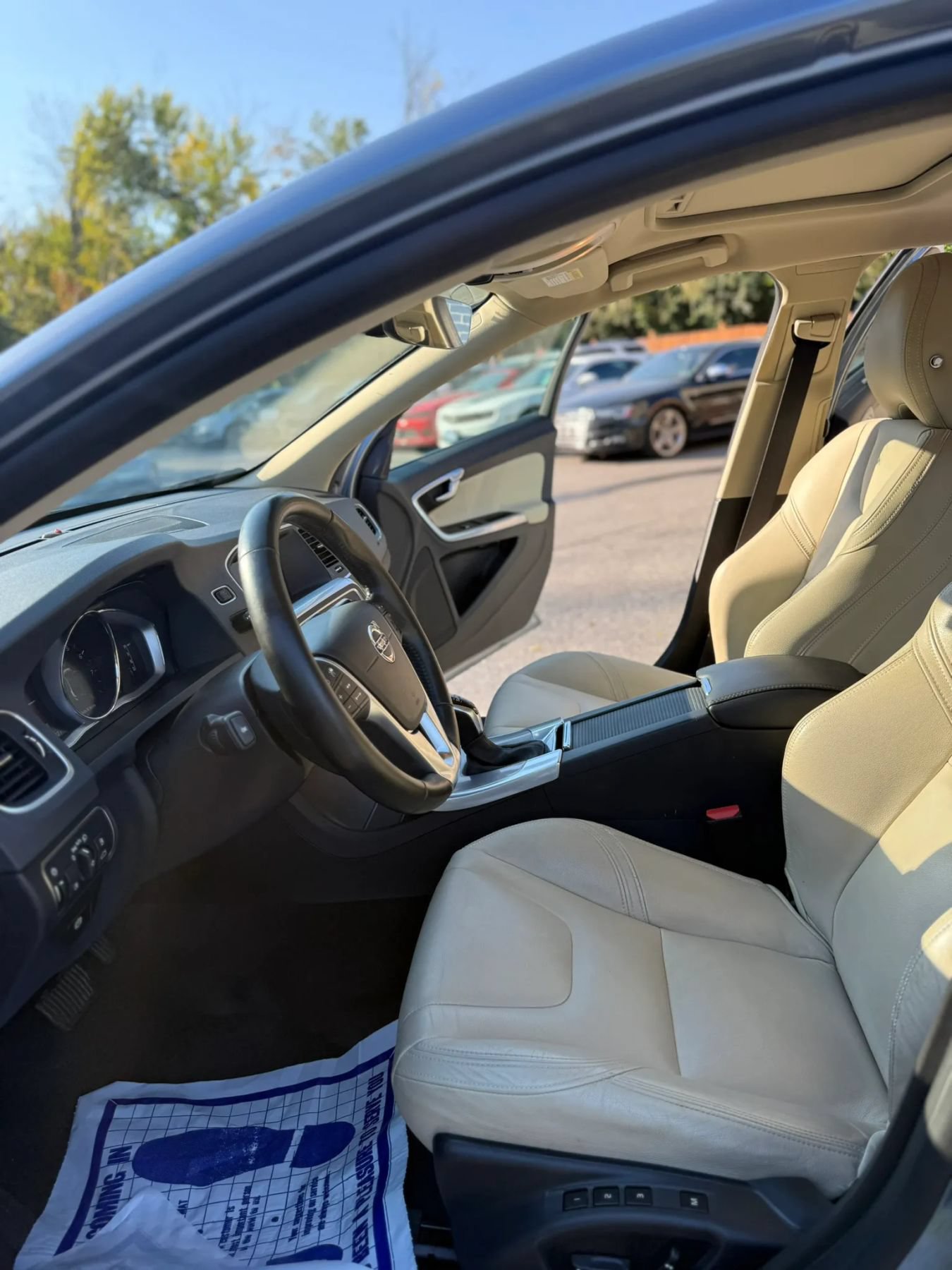 Used 2018 Volvo S60 T5 Inscription Platinum AWD/4WD image 24