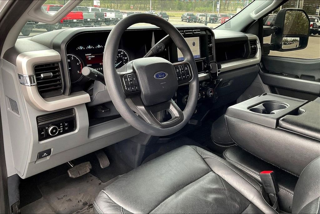 Used 2023 Ford F250 XL w/ STX Appearance Package image 13