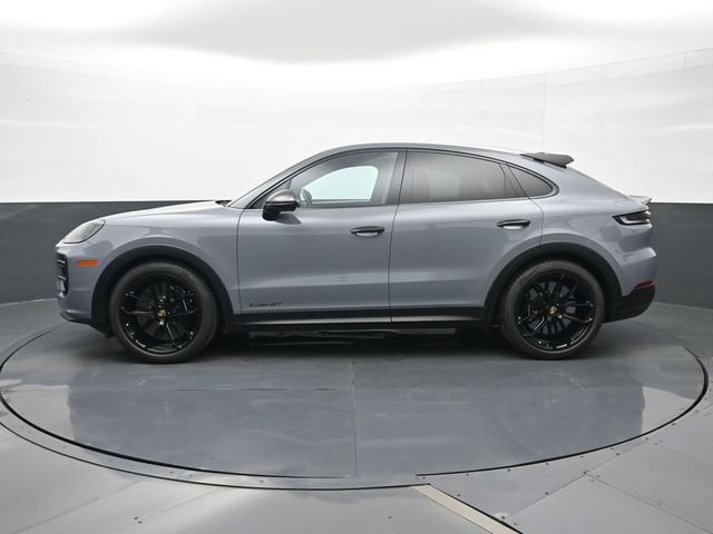 Certified 2024 Porsche Cayenne Turbo GT AWD/4WD image 2