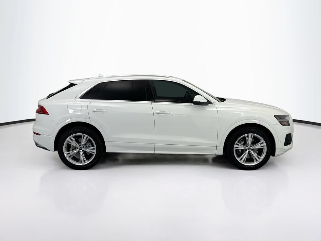 Certified 2023 Audi Q8 Premium w/ Convenience Package AWD/4WD image 4