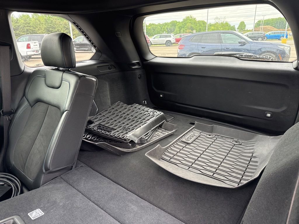 Used 2022 Jeep Grand Cherokee Trailhawk AWD/4WD image 16