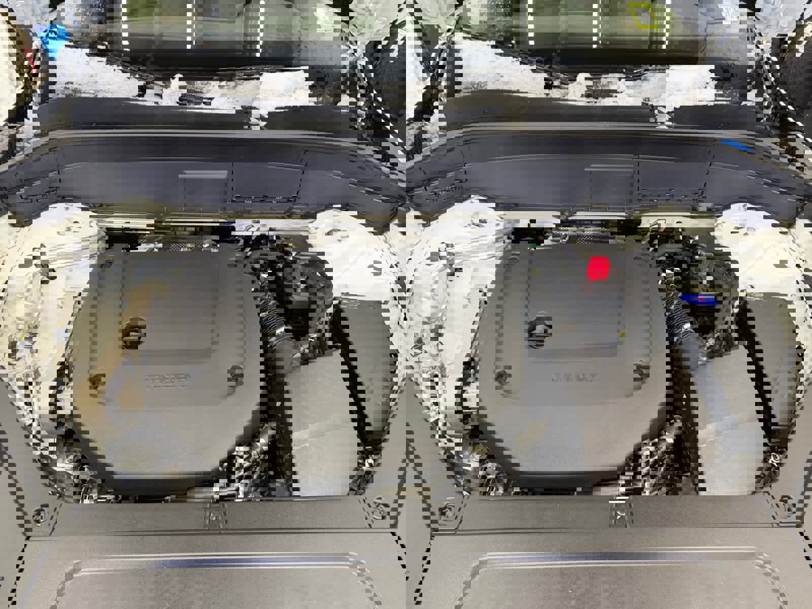 Used 2025 Volvo XC90 B6 Plus image 17