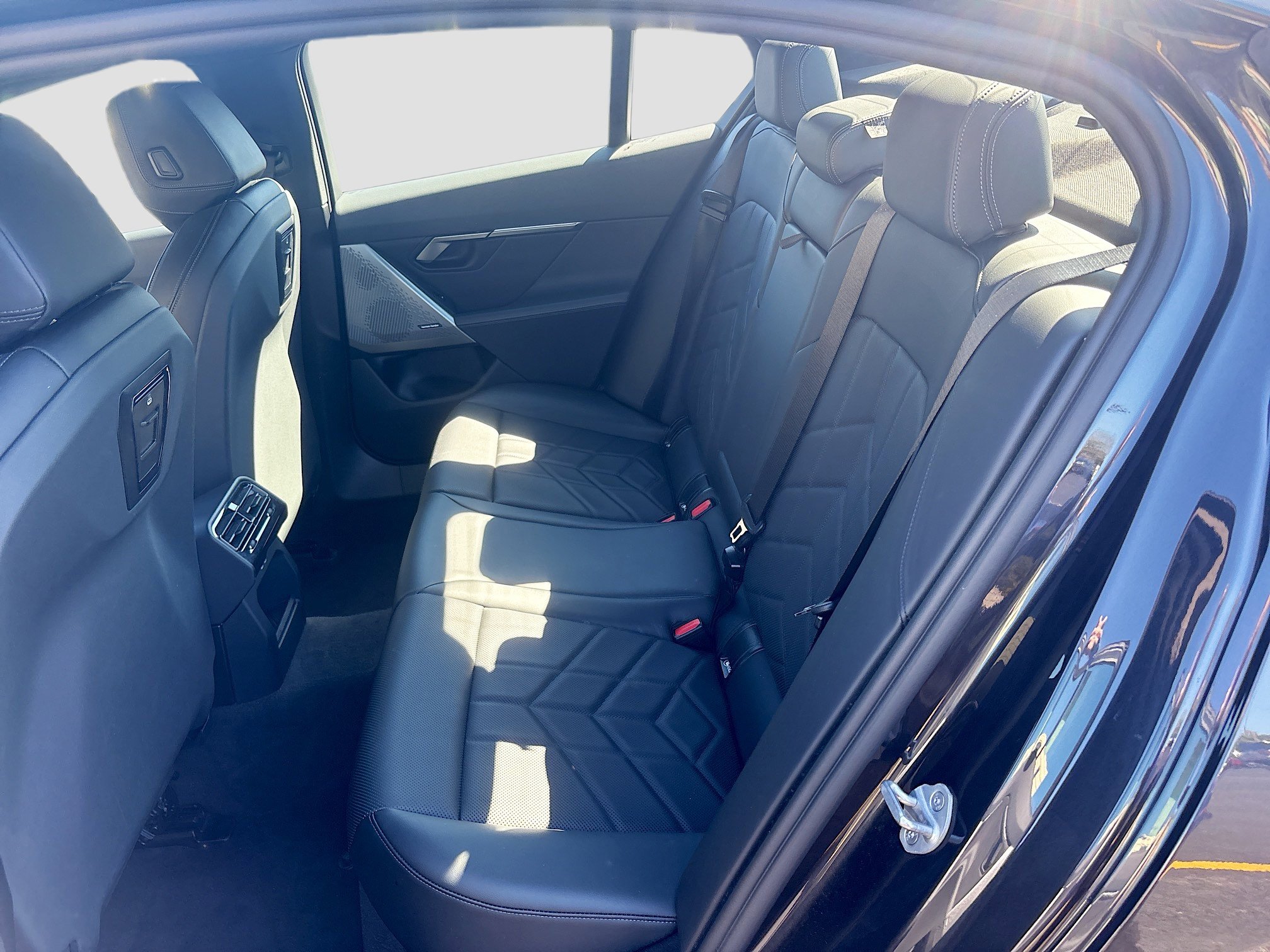 Used 2025 BMW 530i image 21