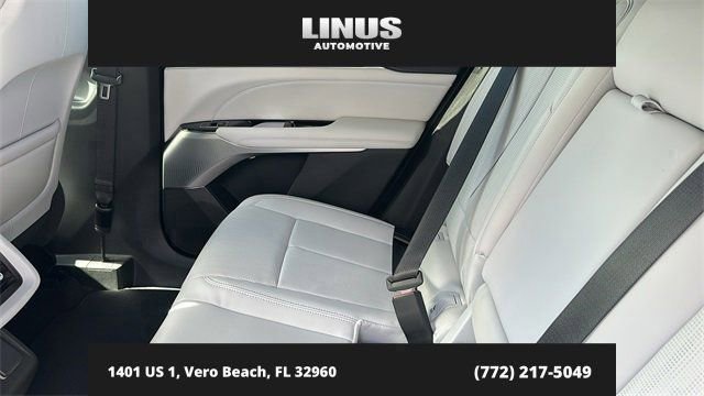 New 2026 Cadillac Lyriq Premium Luxury image 18