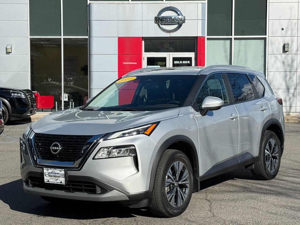 Used 2023 Nissan Rogue SV w/ SV Premium B Package AWD/4WD image 1