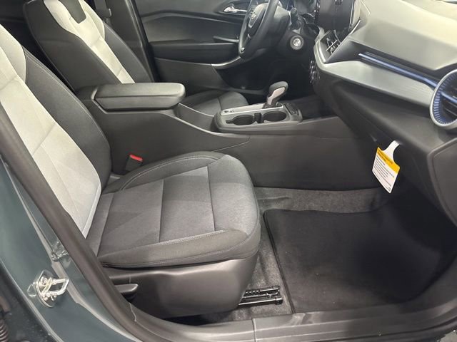 New 2026 Chevrolet Trax LS w/ LS Convenience Package FWD image 20