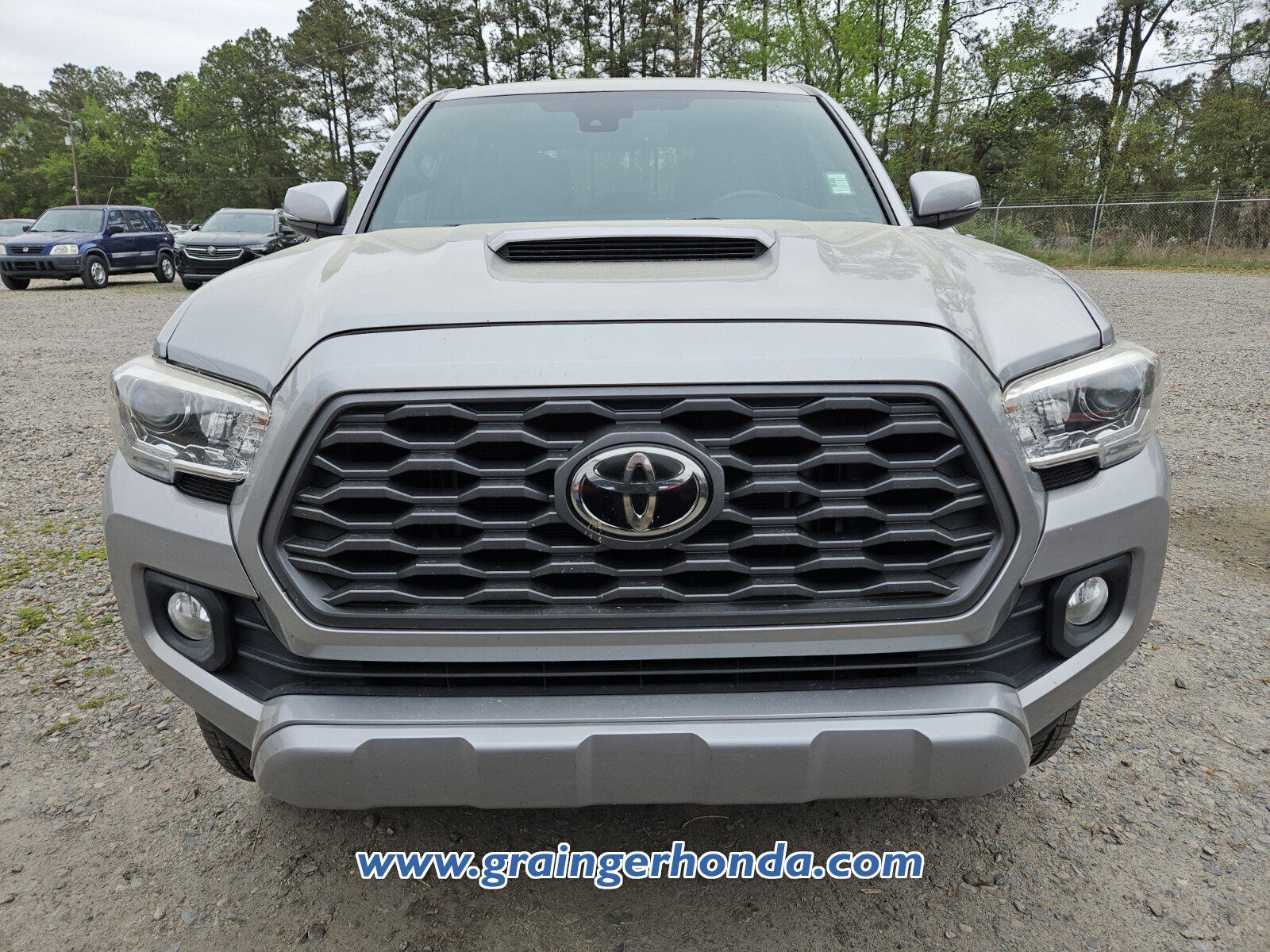Used 2020 Toyota Tacoma TRD Sport image 3