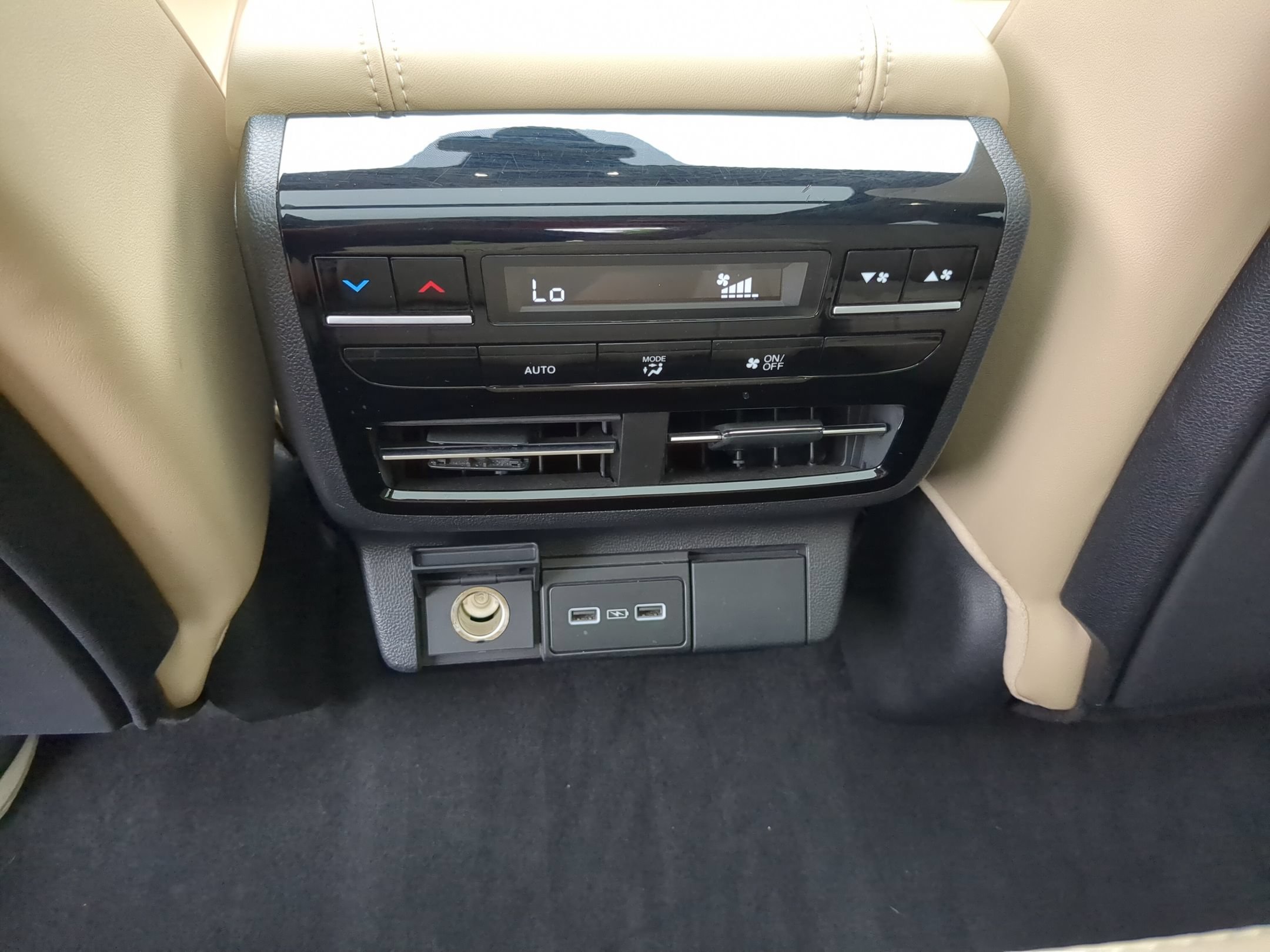 Used 2023 Acura MDX FWD w/ Technology Package image 29