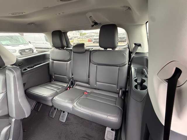 New 2027 Ford Expedition Active AWD/4WD image 16