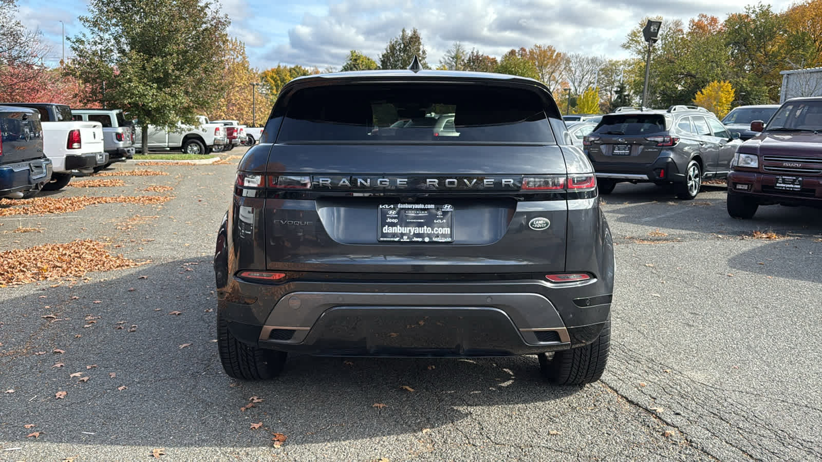 Used 2022 Land Rover Range Rover Evoque R-Dynamic S image 4