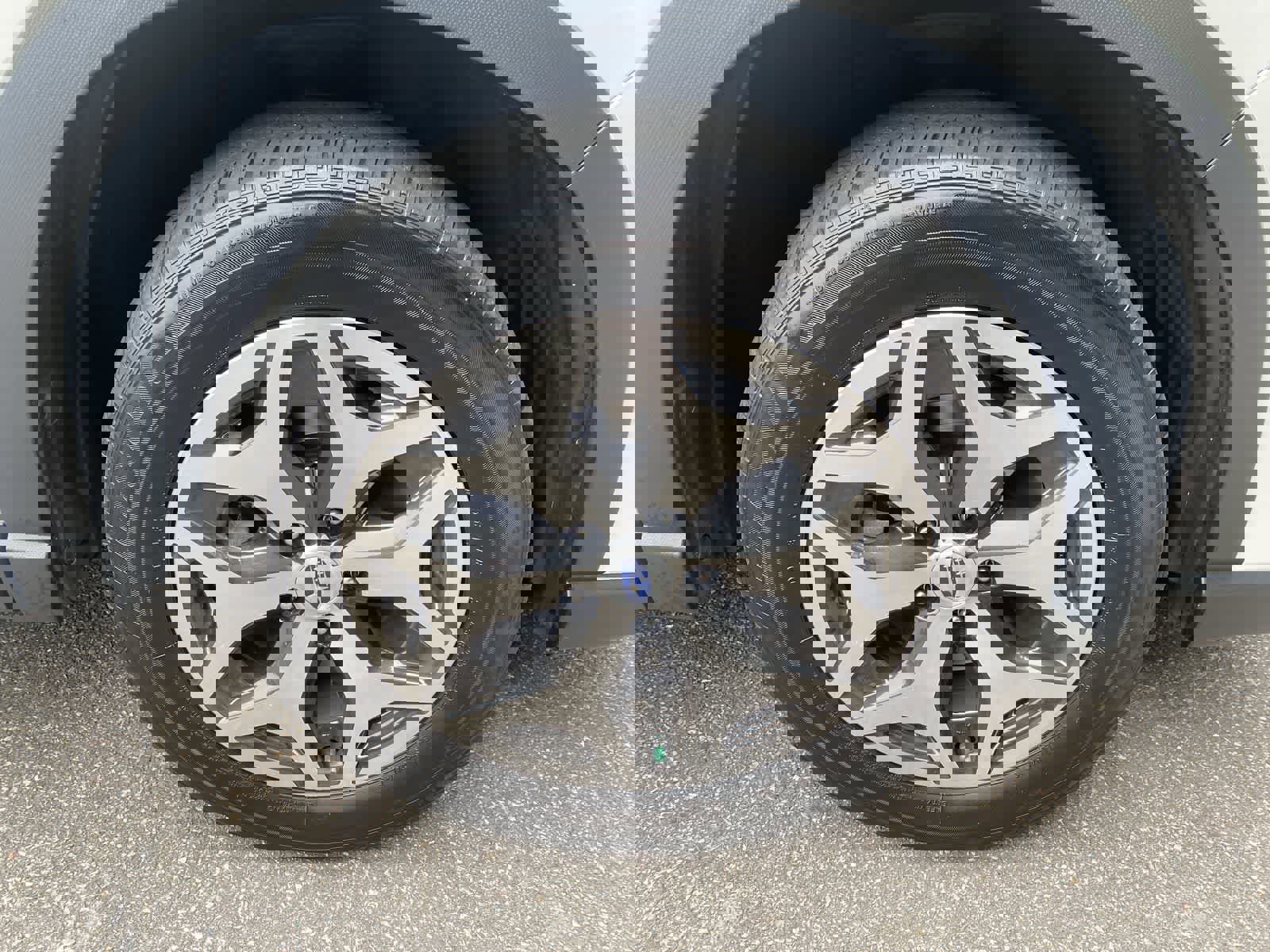 Used 2024 Subaru Forester Premium image 14