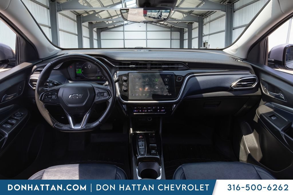 Used 2023 Chevrolet Bolt EUV Premier FWD image 4