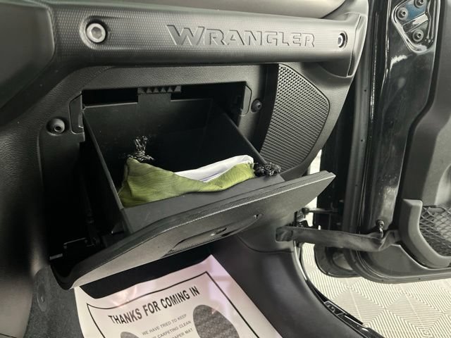 Used 2023 Jeep Wrangler Unlimited Sport AWD/4WD image 33