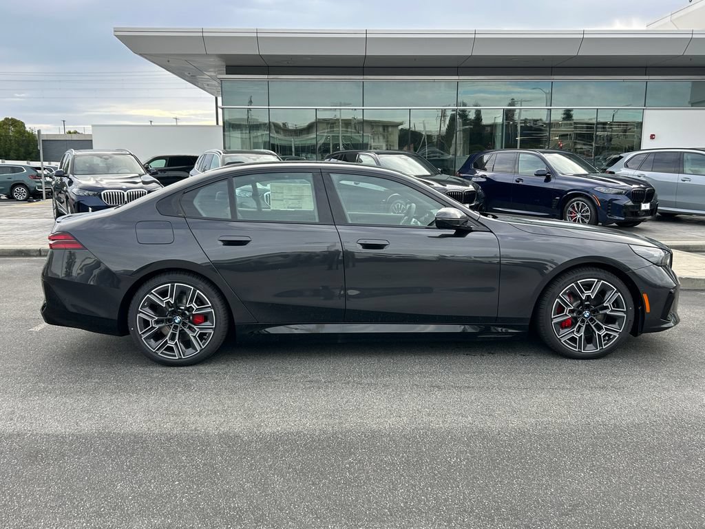 New 2027 BMW i5 eDrive40 w/ Executive Package AWD/4WD image 6