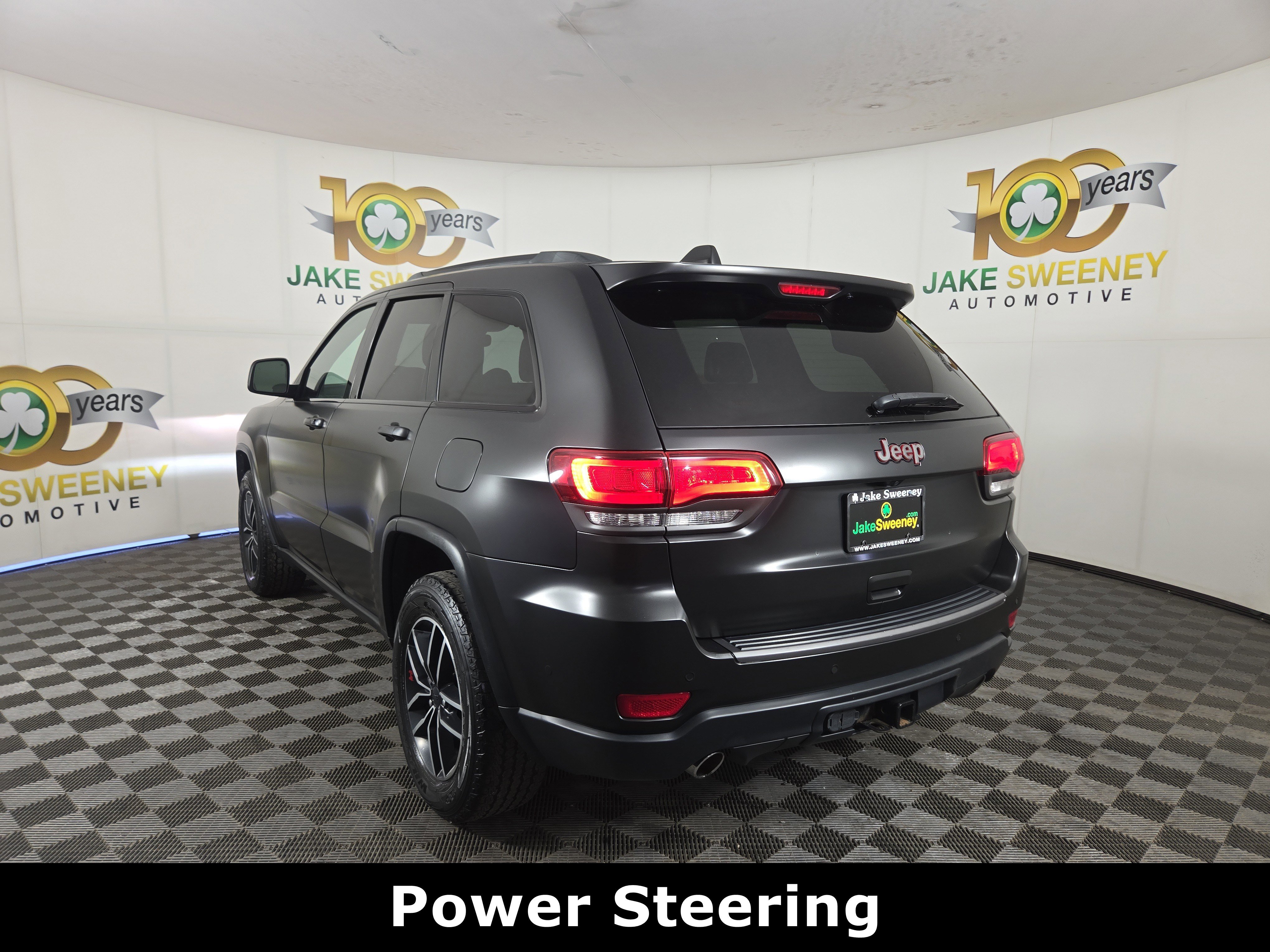 Used 2019 Jeep Grand Cherokee Trailhawk w/ Trailhawk Luxury Group AWD/4WD image 7