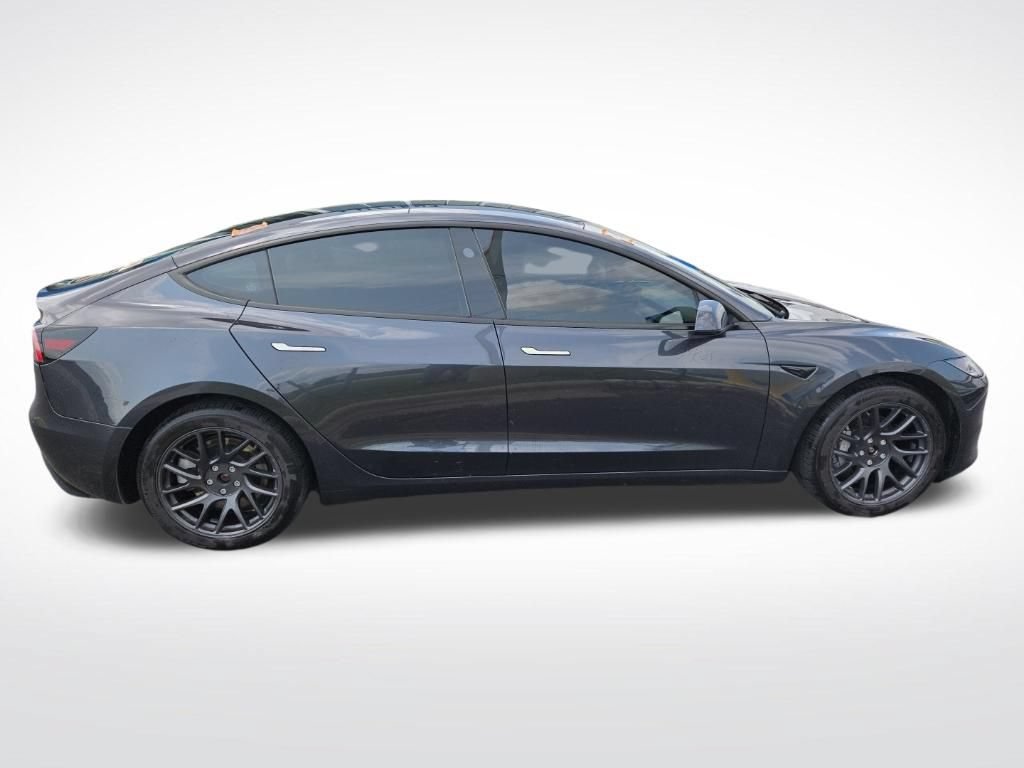 Used 2025 Tesla Model 3 Long Range AWD/4WD image 2