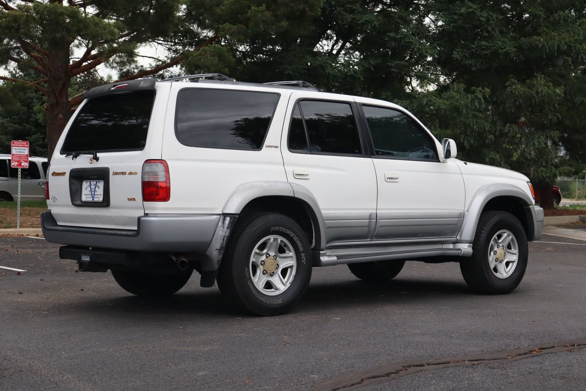 Used 2000 Toyota 4Runner Limited AWD/4WD image 5
