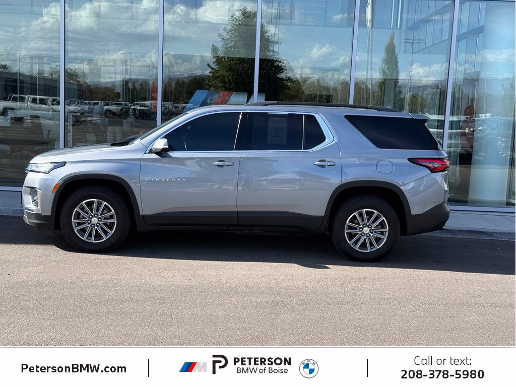 Used 2023 Chevrolet Traverse LT AWD/4WD image 2