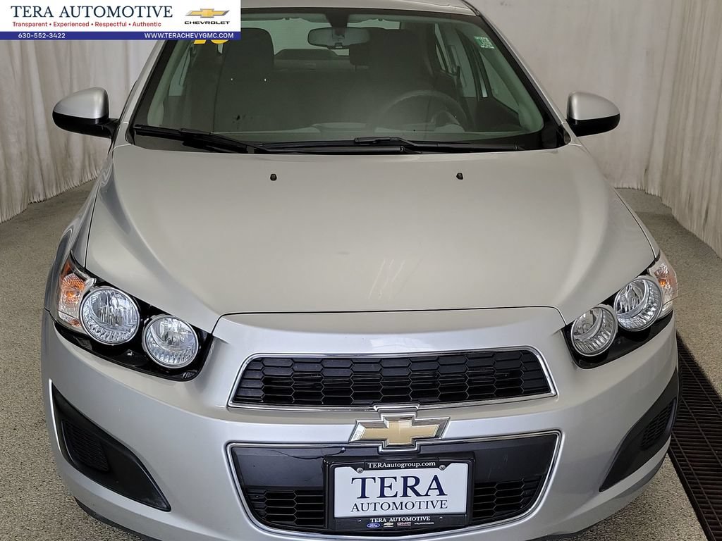 Used 2016 Chevrolet Sonic LT FWD image 3