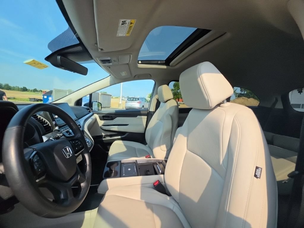 Used 2025 Honda Odyssey EX-L image 13