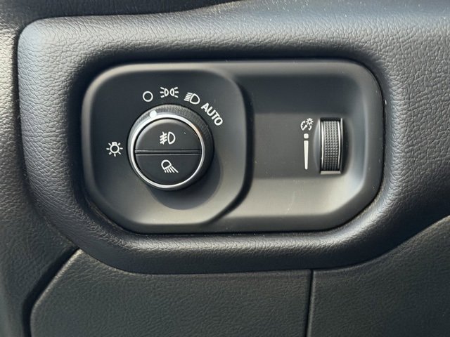 Used 2023 RAM 2500 Big Horn w/ Level 1 Equipment Group image 20