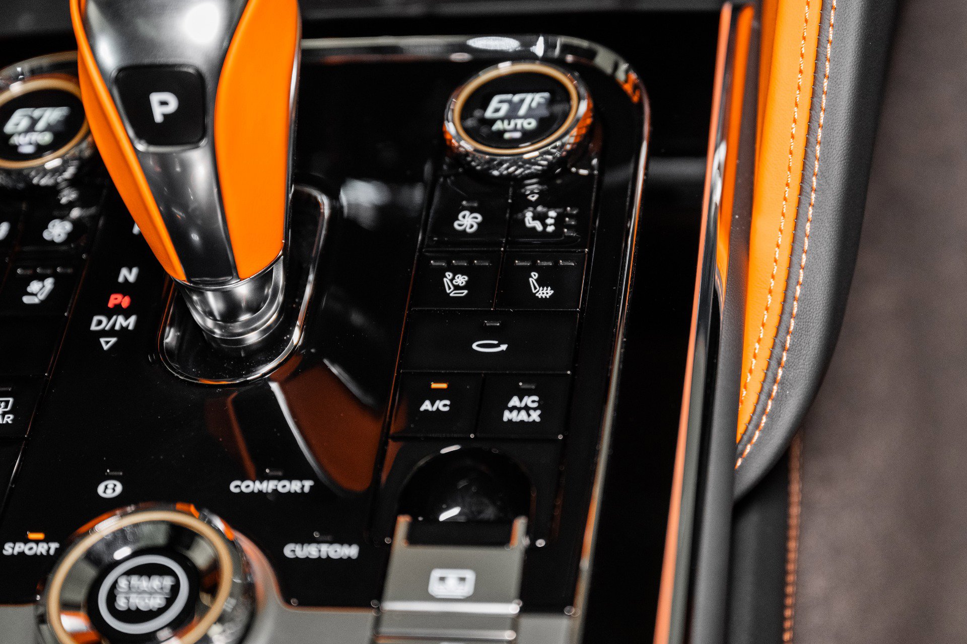 New 2025 Bentley Flying Spur Plug-In Hybrid image 53