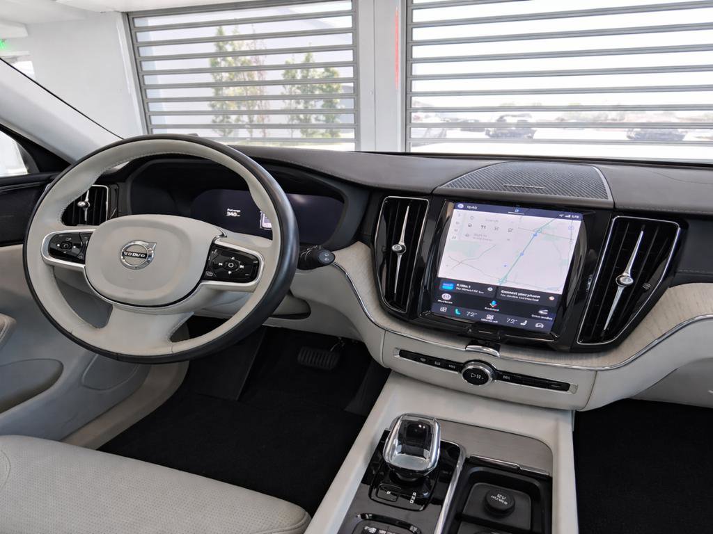 Certified 2023 Volvo XC60 B5 Ultimate w/ Protection Package Premier FWD image 14