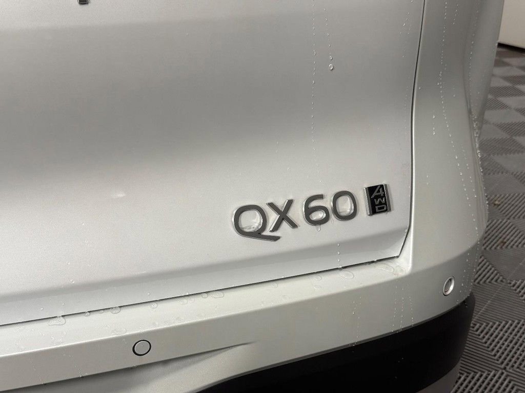 New 2026 INFINITI QX60 Sport image 5