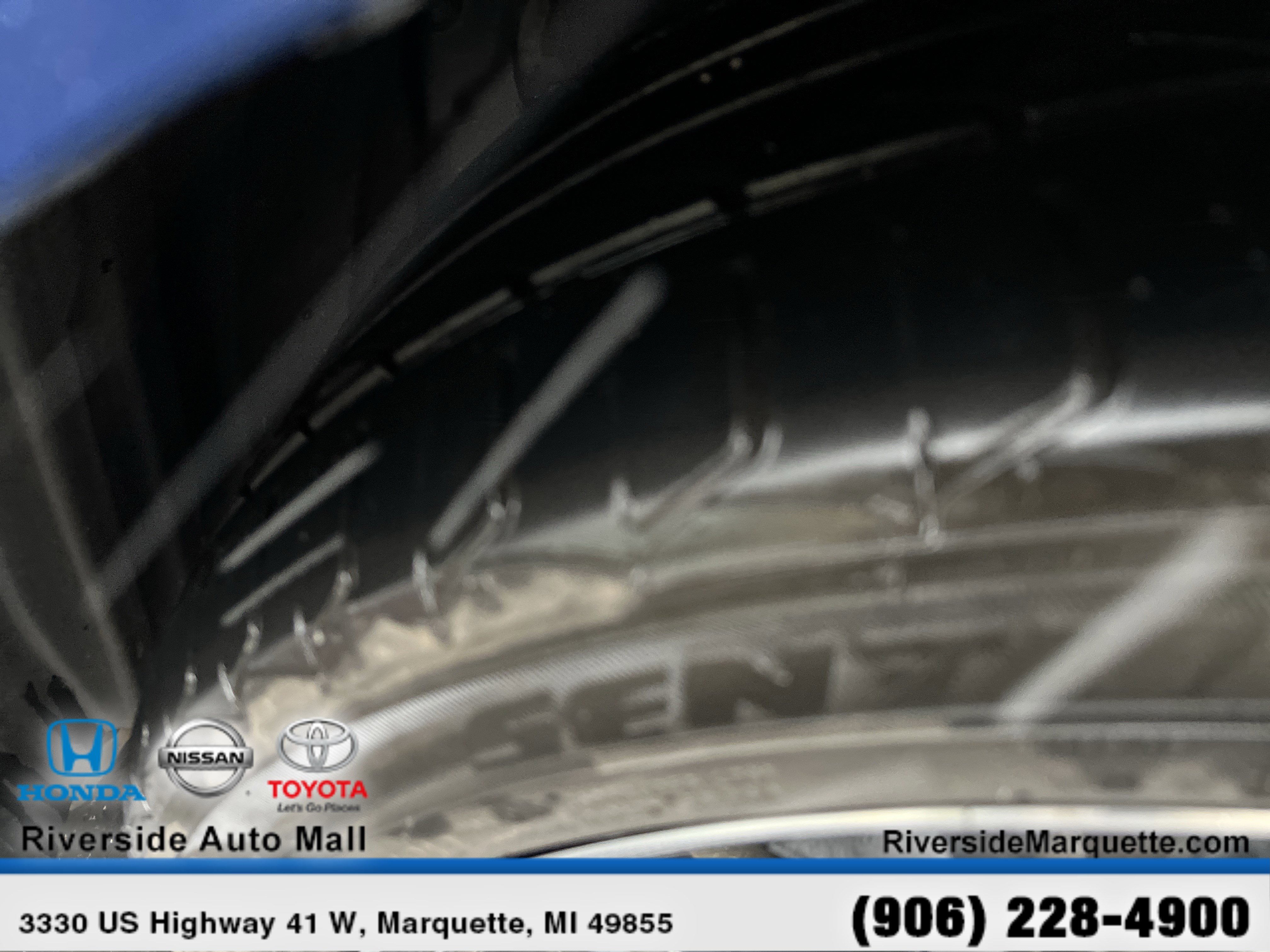 Used 2023 Toyota Camry SE image 12