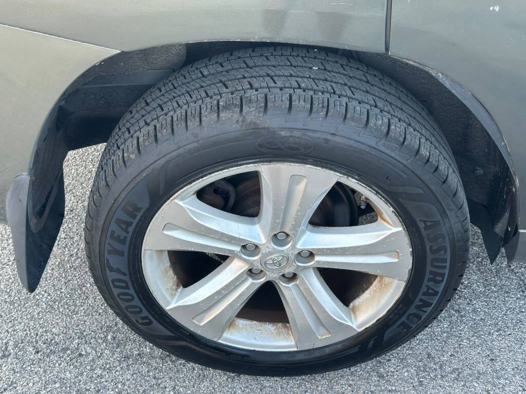 Used 2008 Toyota Highlander Limited AWD/4WD image 28