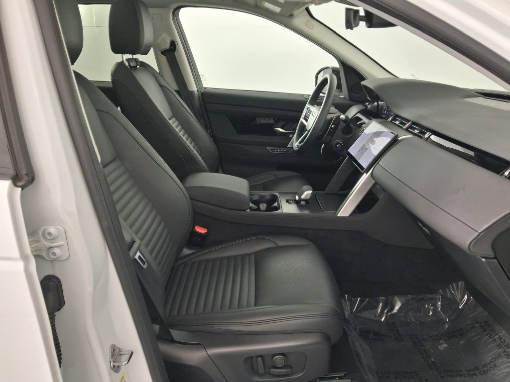 Certified 2025 Land Rover Discovery Sport S AWD/4WD image 26