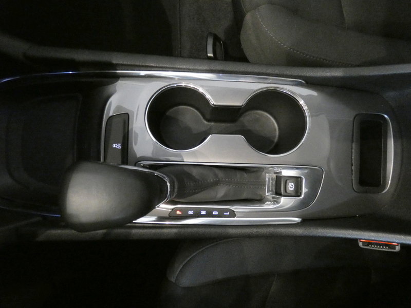 Used 2023 Chevrolet Malibu LT image 14