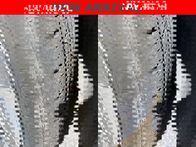 Used 2021 Tesla Model Y Long Range image 10