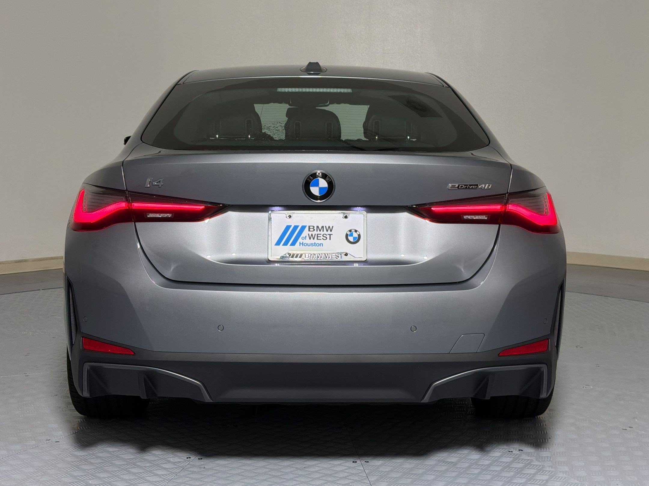New 2026 BMW i4 eDrive40 RWD image 10