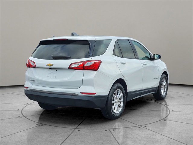 Used 2019 Chevrolet Equinox LS w/ LS Convenience Package image 12