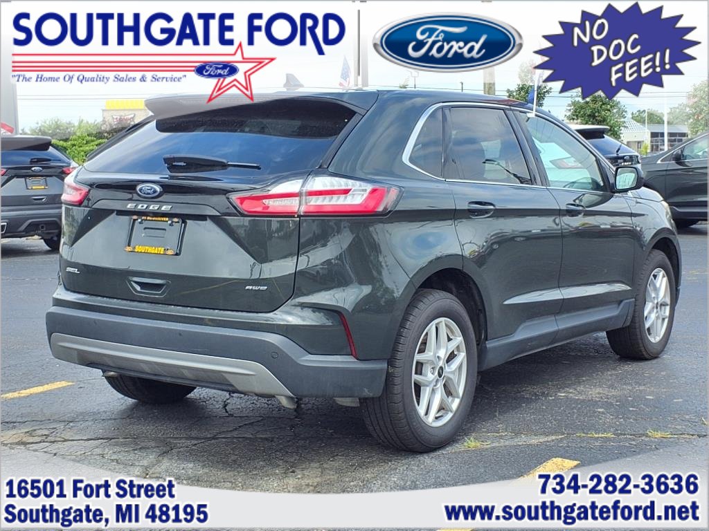 Used 2023 Ford Edge SEL w/ Convenience Package image 2