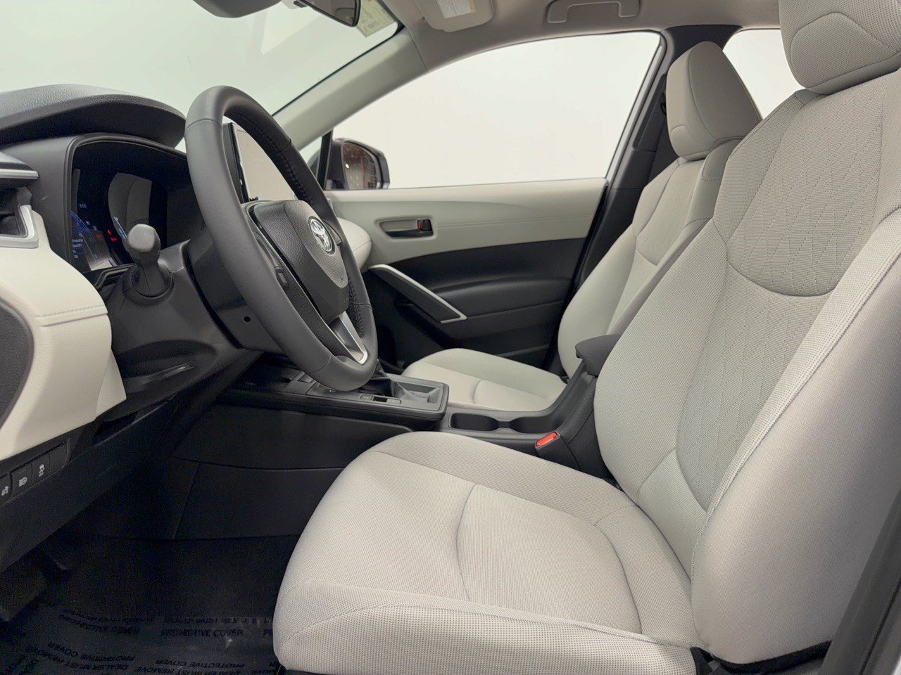 New 2026 Toyota Corolla Cross LE AWD/4WD image 5