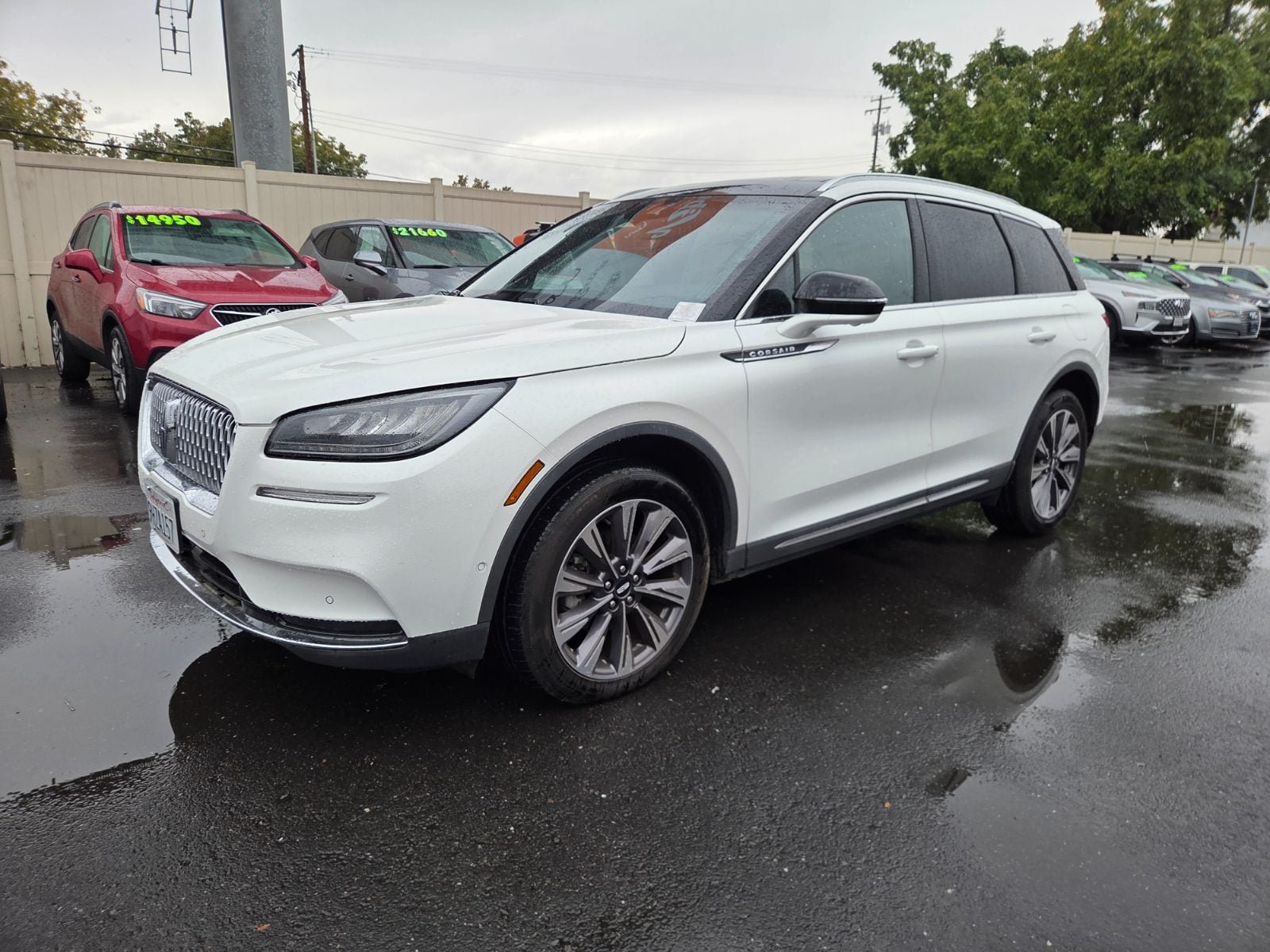 Used 2020 Lincoln Corsair Reserve FWD image 1