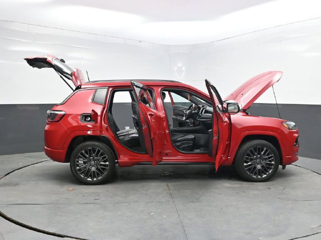 Used 2022 Jeep Compass Limited AWD/4WD image 60